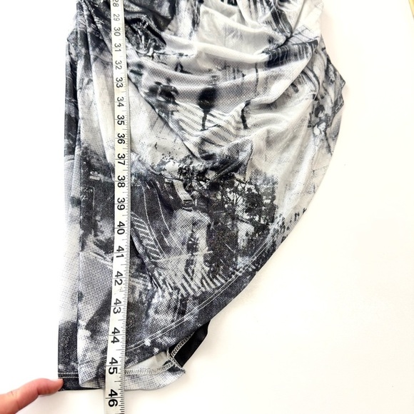 Silence + Noise Arianna Black & White Shimmer Asymmetrical Mini-Midi Dress Sz XL - Picture 14 of 16